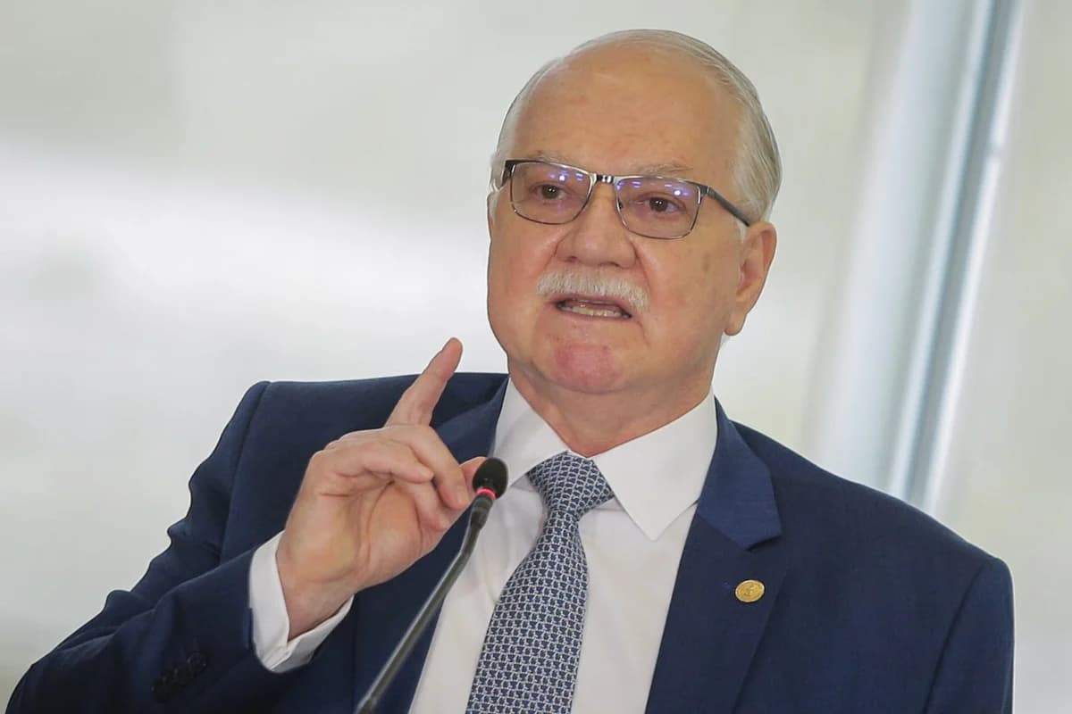 Guerra Aberta no STF: Fachin Intervém e Chacoalha a Cúpula da PF em Decisão Que Ninguém Esperava!